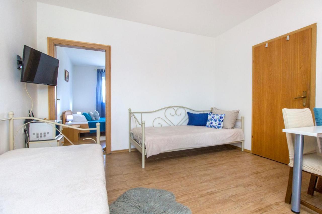 Dalmati House Hotel Brodarica  Bagian luar foto
