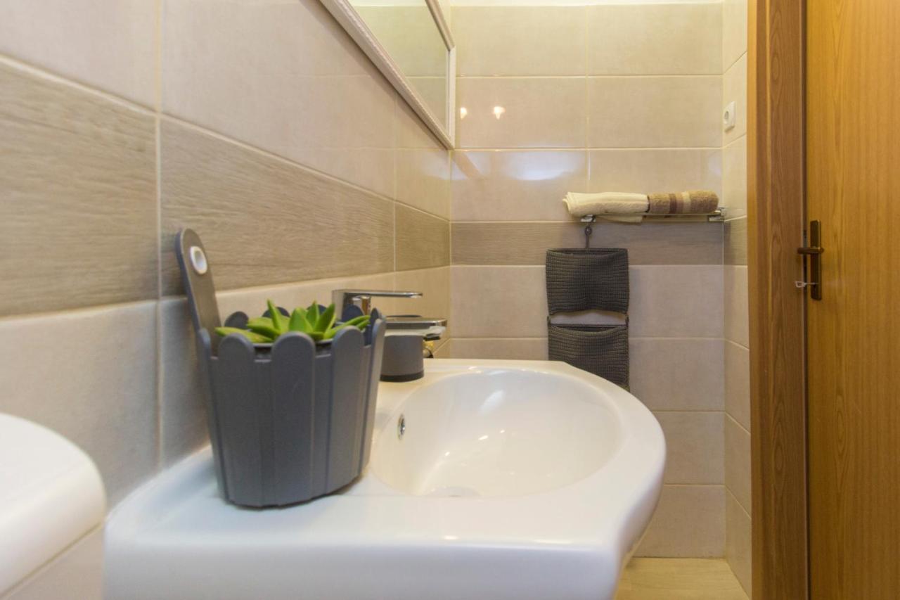 Dalmati House Hotel Brodarica  Bagian luar foto